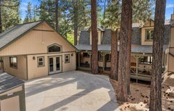 572 Ponderosa Drive, Big Bear Lake, CA 92315
