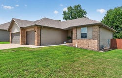 505 S Forest Lane, Republic, MO 65738