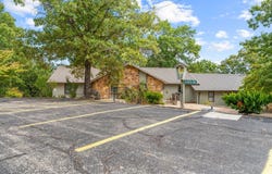 276 Notch Lane, Branson West, MO 65737