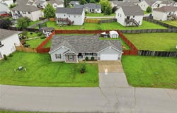 23785 Risen Road, Waynesville, MO 65583