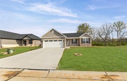 1009 Waymaker Lane, Waterloo, IL 62298