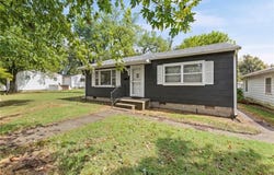 613 N Ohio Street, Iola, KS 66749