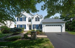 20 Ivywood Drive, Selkirk, NY 12158