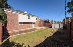 11 HARVEY Avenue, READING, PA 19606