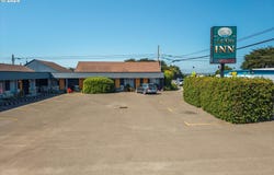 940 OREGON Ave, Bandon, OR 97411