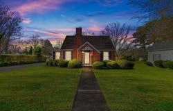 208 E Fairview Avenue, Gafffney, SC 29341