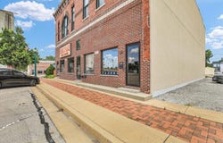 Tuscola, IL 61953