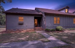 2906 Derby Drive, Kinston, NC 28504