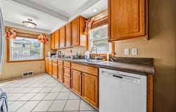 1081 Argonne Road, South Euclid, OH 44121
