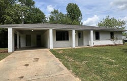 1846 Loring Road, Camden, MS 39045