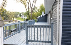 139 Memory Lane, Carpentersville, IL 60110