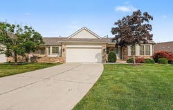 52109 E Westgrove Ct., Macomb Twp, MI 48042