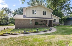 58 Meander Pike, Chatham, IL 62629