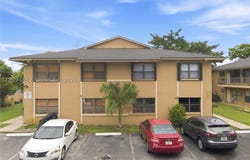 2655 W 67th Pl, Hialeah, FL 33016