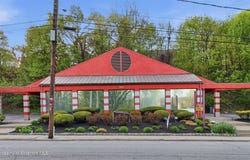 381 N 9th Avenue, Scranton, PA 18504
