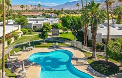 805 E Arenas Rd, Palm Springs, CA 92262