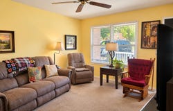 6 Woodmere Drive, Washington, IN 47501