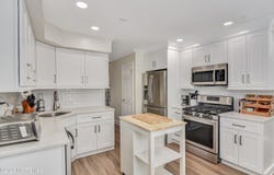4 Scarlet Lane, Howell, NJ 07731