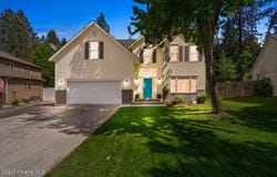 8521 N Audubon Dr, Hayden, ID 83835