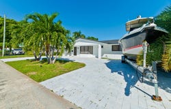 721 SE 5th Court, Pompano Beach, FL 33060