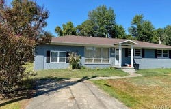 1101 N Sassafras, Dexter, MO 63841