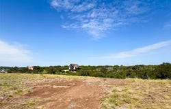 1008 Bluff Creek Drive, Strawn, TX 76475