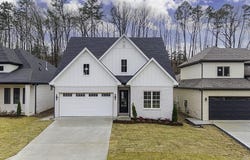 121 Kinley Loop, Little Rock, AR 72223