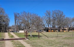 913 CR 237 Road, Cameron, TX 76520
