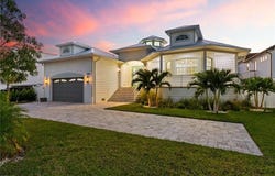 1794 Holiday Ln, NAPLES, FL 34104