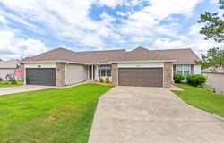 428 & 430 Woodland Drive E, Branson, MO 65616