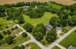 243 Kool Springs Dr, Shepherdsville, KY 40165