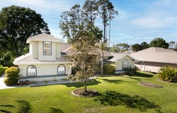 40 EDGEWATER Drive, PALM COAST, FL 32164