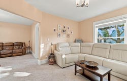 1632 N Main St, Racine, WI 53402