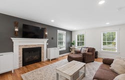 16 Molly's Way, Arundel, ME 04046
