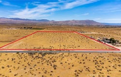 Ottawa, Apple Valley, CA 90307