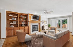 1351 Pompano Drive, Clive, IA 50325