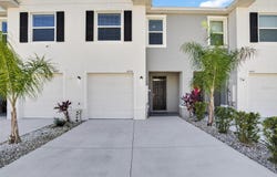 5055 CAPTAIN DAVIS Drive, WIMAUMA, FL 33598