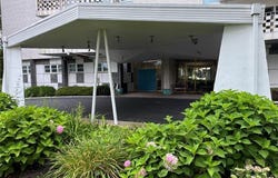 275 N Portage Path, Akron, OH 44303