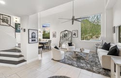 1136 E FOREST HILLS Drive, Phoenix, AZ 85022