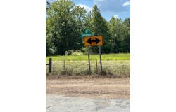 647 Sweatman Rd, Duck Hill, MS 38925