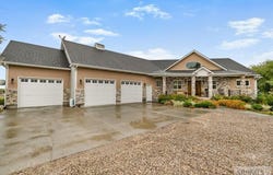 1190 N 1325 E, Shelley, ID 83274