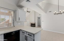 1633 E LAKESIDE Drive, Gilbert, AZ 85234