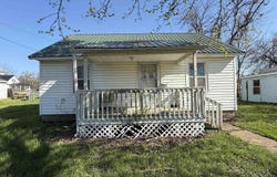 103 N Mill Street, Windsor, MO 65360