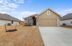 121 Adaline Bend, McGregor, TX 76657