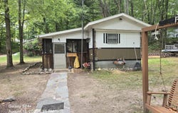 6384 E Ridge Avenue, Fountain, MI 49410