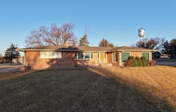 505 S Main St, Lenora, KS 67645