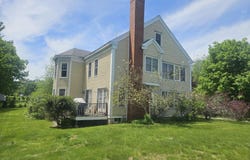 8 Days Landing, Biddeford, ME 04005