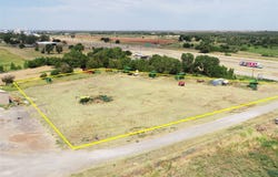 Highway 287 Frontage Road, Vernon, TX 76384