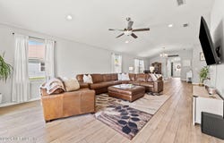 66012 EDGEWATER Drive, Yulee, FL 32097
