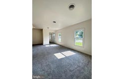 5 S SENATOR Avenue, DOVER, DE 19901